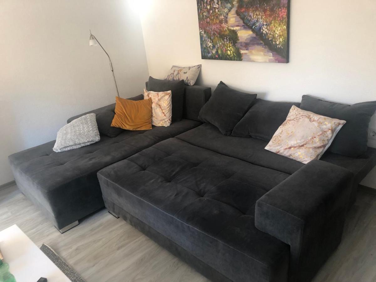 Spacious Apartment Close To The Sea In Kastel Luksic Kastela Bagian luar foto